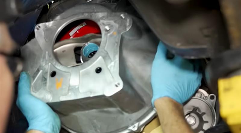 1979-1993-fox-body-mustang-how-to-install-tkx-transmission_37853076.jpg (800&times;444)