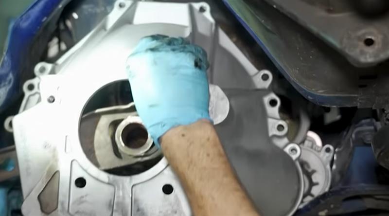 1979-1993-fox-body-mustang-how-to-install-tkx-transmission_3eefdd7e.jpg (800&times;444)