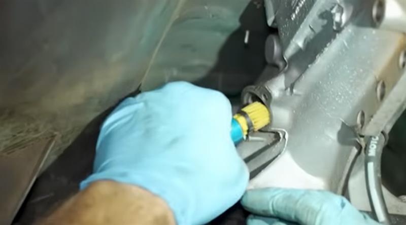 1979-1993-fox-body-mustang-how-to-install-tkx-transmission_43b623a0.jpg (800&times;444)