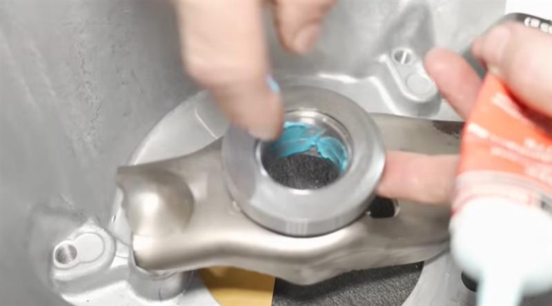 1979-1993-fox-body-mustang-how-to-install-tkx-transmission_466050a2.jpg (800&times;444)