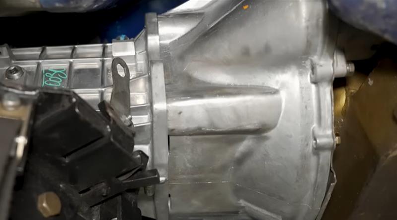 1979-1993-fox-body-mustang-how-to-install-tkx-transmission_52fc2de7.jpg (800&times;444)