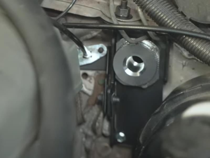 1982-1993-mustang-fox-body-clutch-cable-firewall-reinforcement-install_d23dff0d.jpg (800×600)