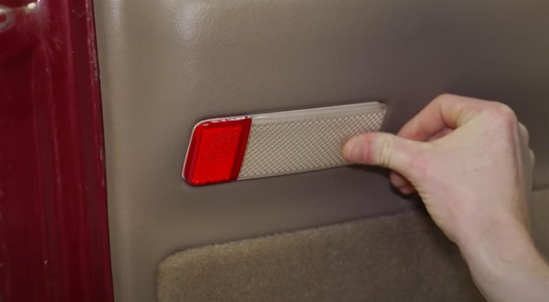 1992-1996-obs-truck-bronco-coverlay-door-panel-how-to-installation_047a148b.jpg (800×440)