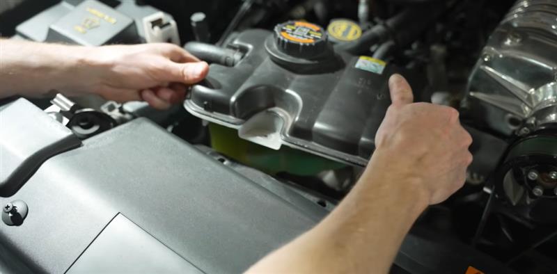 1999-2004-ford-svt-f150-lightning-front-bumper-installation_b8f891bb.jpg (800&times;394)