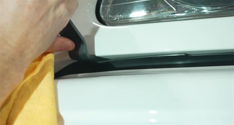 1999-2004-ford-svt-f150-lightning-front-bumper-installation_d2060b60.jpg (800&times;427)