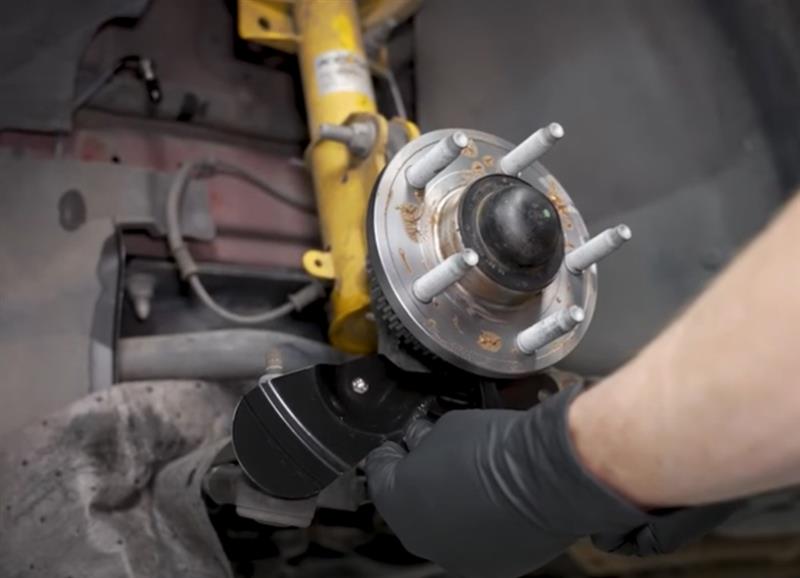 2005-2014-sve-front-brake-upgrade-kit-installation_b308c7a2.jpg (800×578)