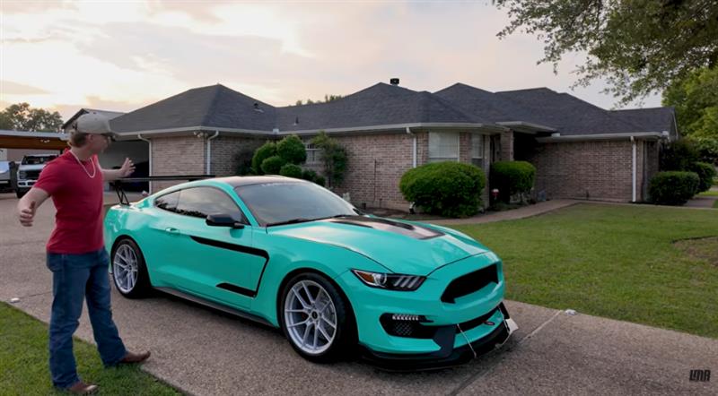 2016-mustang-gt-wrecked-to-road-race-project-car_e8f878ba.jpg (800×442)
