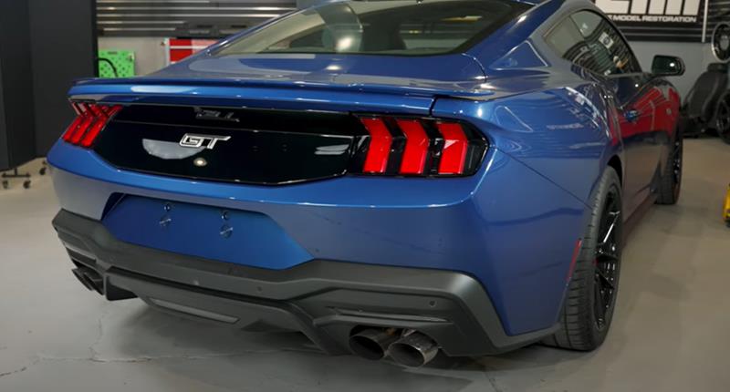 2024-2025-mustang-s650-air-design-deck-lid-trim-panel-install_c2257d75.jpg (800×430)