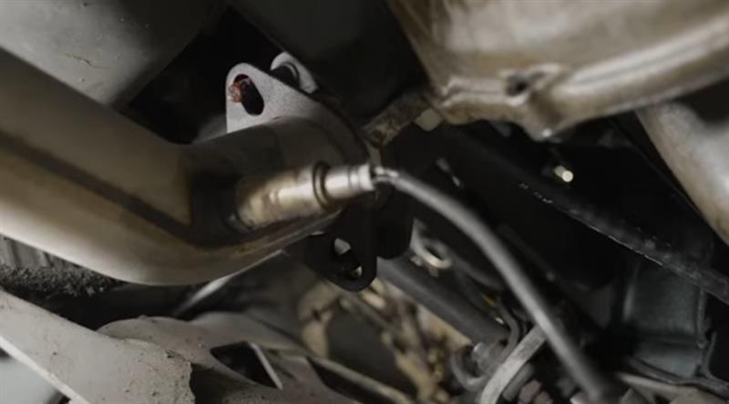 fox-body-mustang-shorty-header-installation_2a560721.jpg (800&times;444)