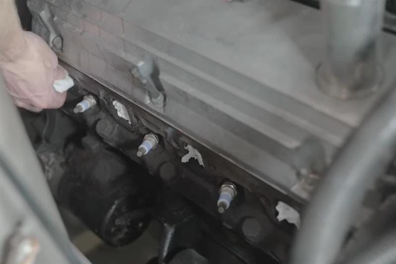 fox-body-mustang-shorty-header-installation_51a5aba6.jpg (800&times;533)