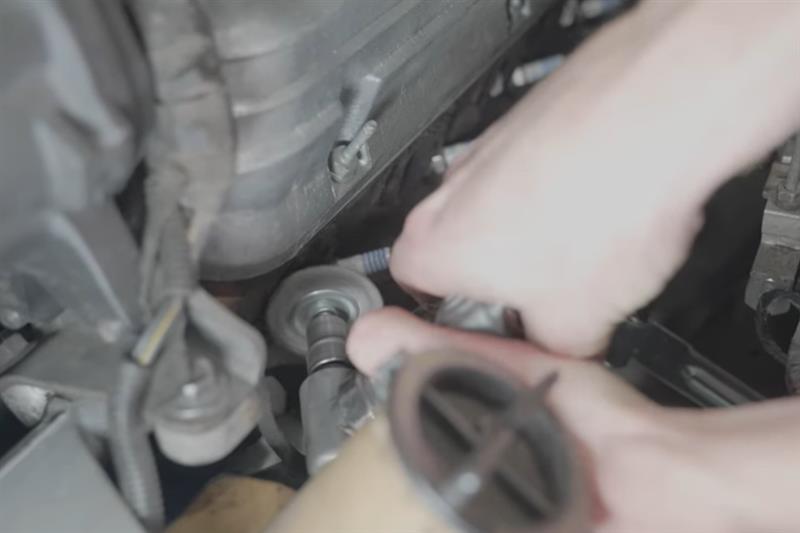 fox-body-mustang-shorty-header-installation_86bdab40.jpg (800&times;533)