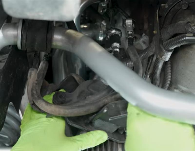 how-to-install-1979-1995-mustang-motor-mounts_01539135.jpg (800×622)