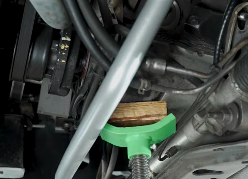 how-to-install-1979-1995-mustang-motor-mounts_0b9d5e6d.jpg (800×578)