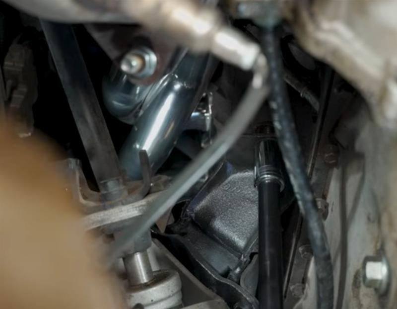 how-to-install-1979-1995-mustang-motor-mounts_91cc9b81.jpg (800×622)