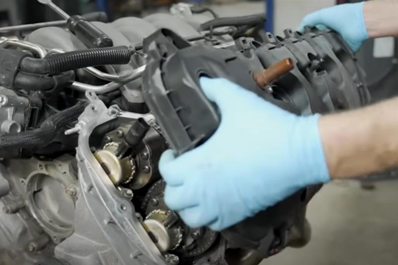 how-to-install-gen-2-coyote-oil-pump-gears-crank-sprocket_5226287a.jpg (800&times;533)
