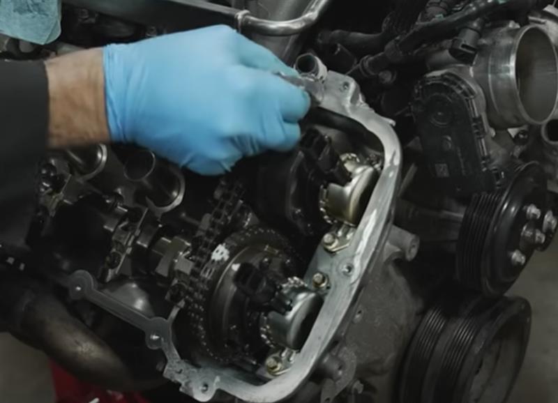 how-to-install-gen-2-coyote-oil-pump-gears-crank-sprocket_7fb38a96.jpg (800&times;578)