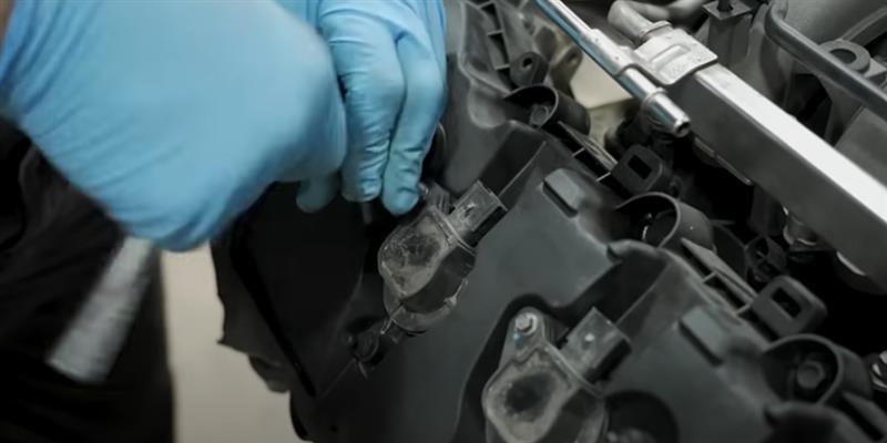 how-to-install-gen-2-coyote-oil-pump-gears-crank-sprocket_d946bd88.jpg (800&times;400)
