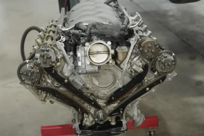 how-to-install-gen-2-coyote-oil-pump-gears-crank-sprocket_eb5b0eb5.jpg (800&times;533)