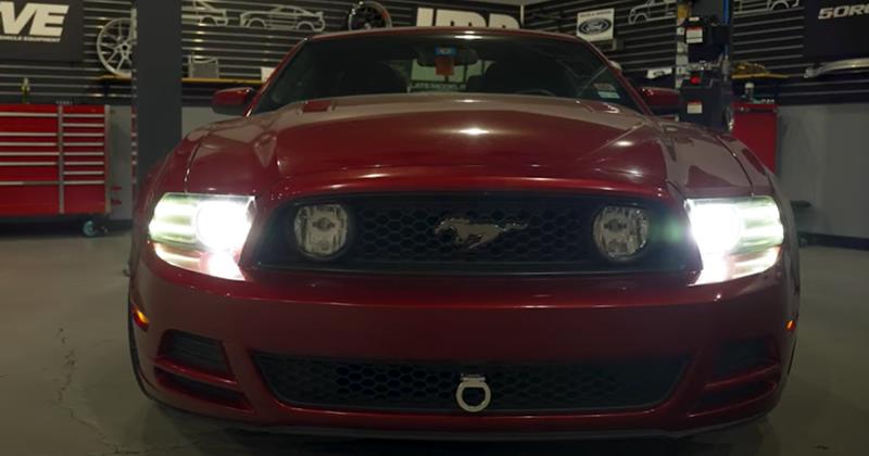 how-to-install-hid-projector-headlights-2013-2014-mustang-s197_64f84b43.jpg (800&times;420)