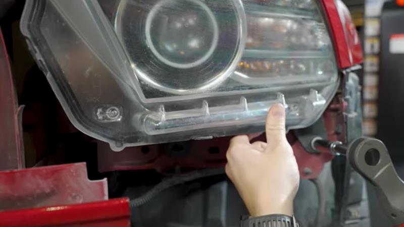 how-to-install-hid-projector-headlights-2013-2014-mustang-s197_bc9090ae.jpg (800&times;450)
