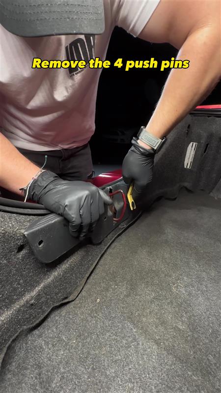  How To Remove 1999-2004 Mustang Taillights -  How To Remove 1999-2004 Mustang Taillights