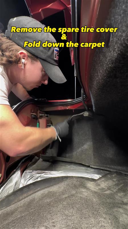  How To Remove 1999-2004 Mustang Taillights -  How To Remove 1999-2004 Mustang Taillights