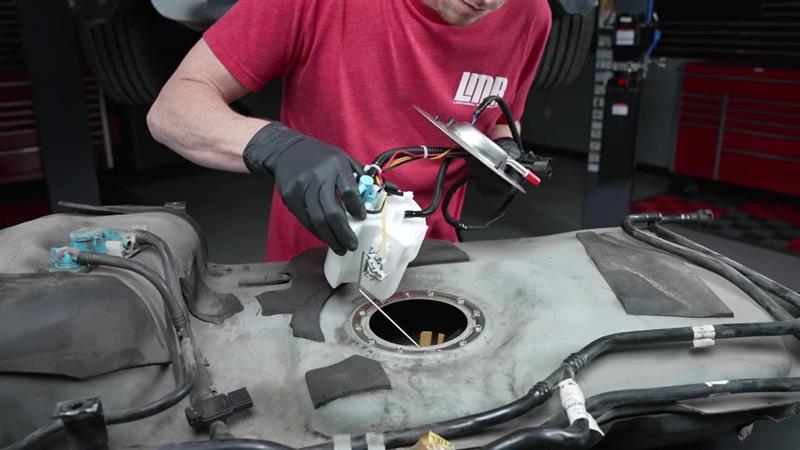 SVE Coyote Swapped 1999-2004 New Edge Fuel System - SVE Coyote Swapped 1999-2004 New Edge Fuel System